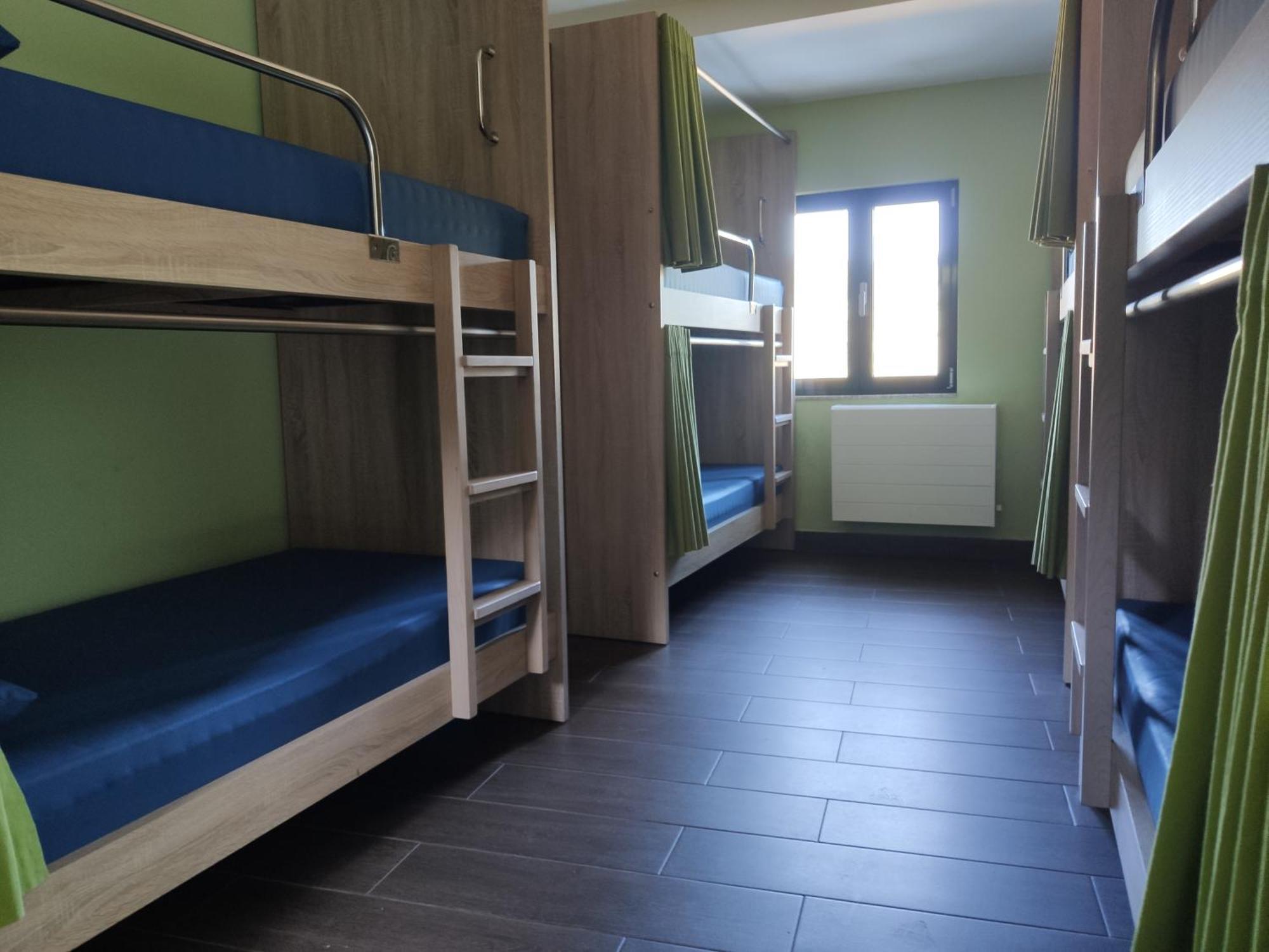 Albergue O Logoso Campelo Bilik gambar